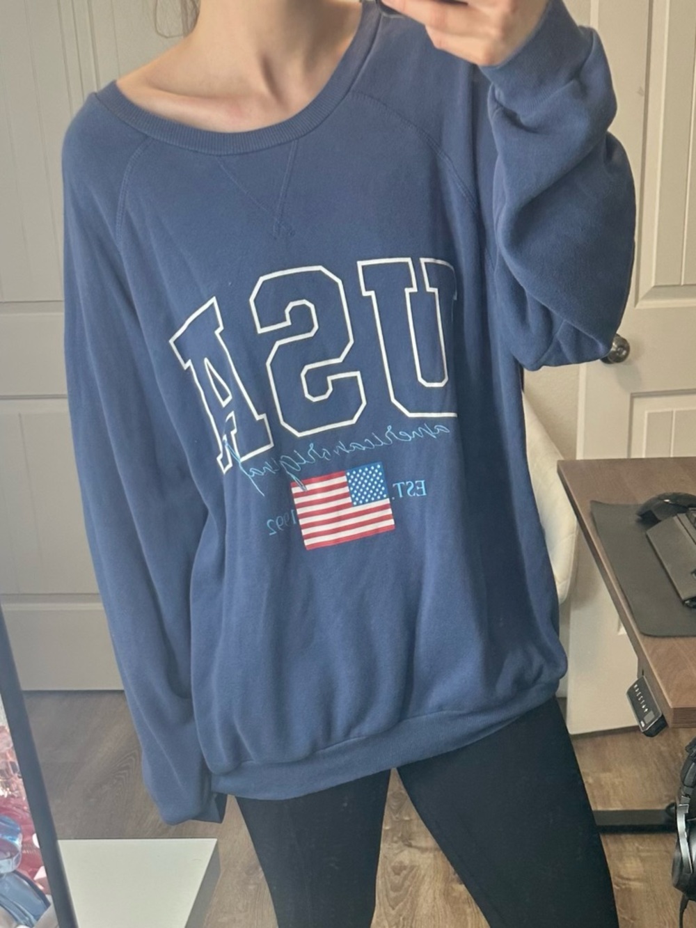 Zoe + Liv USA Graphic Crewneck Sweatshirt